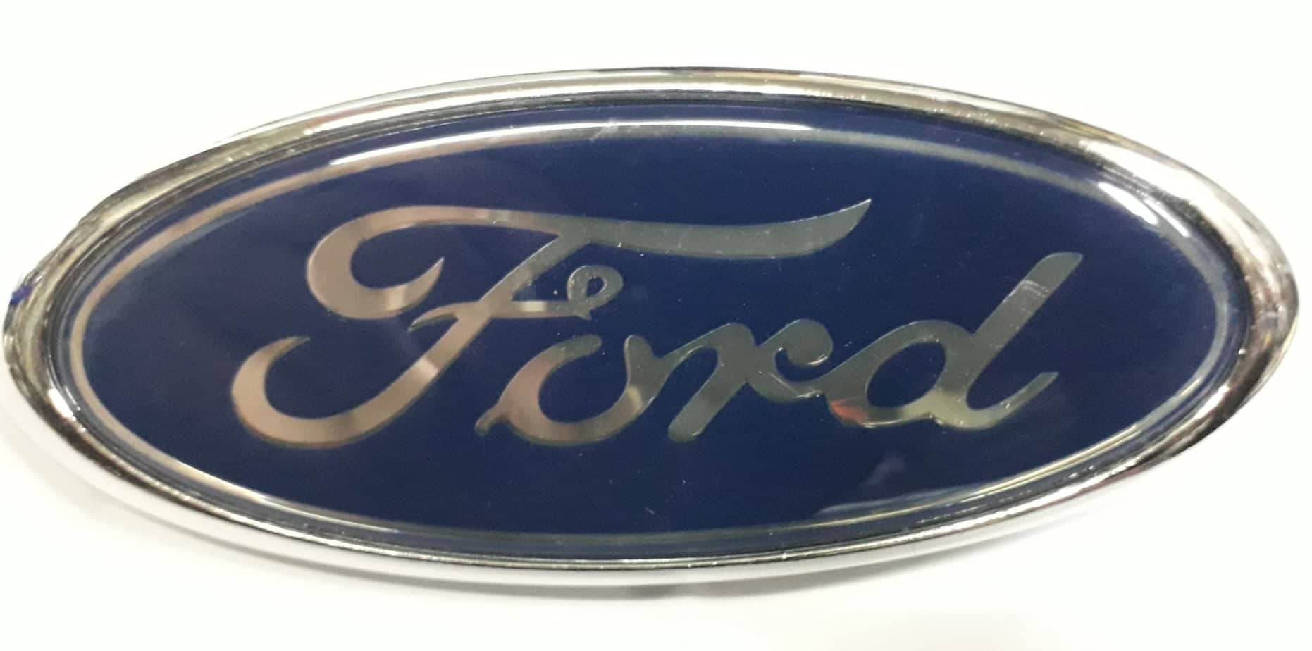 ford prednji znak sa ramom 148mm duzina